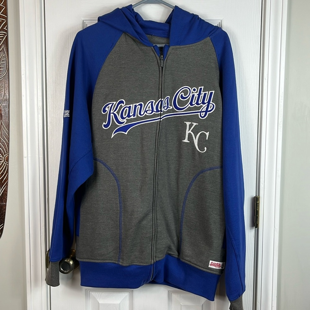 Stitches Blue and Gray Sweatshirt Classic Baseball Style